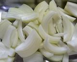牛筋と玉ねぎの簡単煮込み作り方2写真