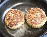 ズッキーニと姫ひじきのチーズハンバーグ作り方9写真