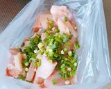 ごま油でウマウマ！鶏ももの香味丼♪作り方2写真
