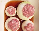 話題簡単★レンチン丸ごと玉ねぎの肉詰め作り方3写真