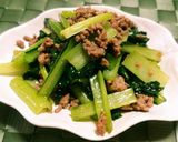たっぷり食べられちゃう～♪小松菜炒め♪作り方3写真