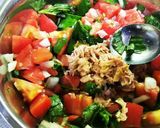 バジル薫る～トマトとツナの冷製パスタ作り方4写真