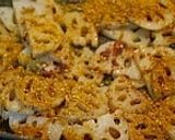 シャキシャキ蓮根と春菊の梅ソテー♪作り方1写真