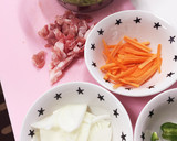 簡単☆野菜たっぷり！あんかけ焼きそば作り方1写真