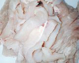 鳥の胸肉ときくらげの炒め物作り方1写真