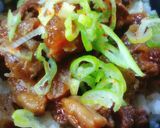 めんつゆで簡単♪牛すじ煮込み丼作り方8写真