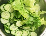 レタスときゅうりの塩昆布サラダ作り方1写真
