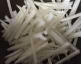 大根とササミの梅風味さっぱりサラダ作り方1写真