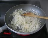 缶入りトマトスープで簡単煮混みハンバーグ作り方1写真