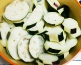万能味噌DEなすのごま味噌炒め☆作り方1写真