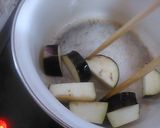 なすと揚げ玉の味噌汁作り方2写真