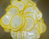 ズッキーニといんげんのごま和え作り方1写真