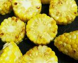 焼きコーンバター＊食べやすい切り方作り方4写真