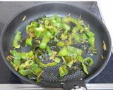 ピーマンとわかめの炒め煮作り方5写真