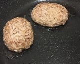 簡単すぎるハンバーグ トマトソース☆作り方3写真