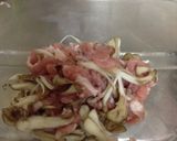 舞茸と豚肉のオイスターソース炒め作り方1写真