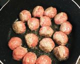 キャベツとミートボールのホワイトソース煮作り方2写真