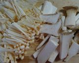 簡単♪オクラとエリンギ えのきのお吸い物作り方1写真