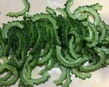 超簡単☆ゴーヤのさば缶(味噌煮)炒め☆作り方1写真