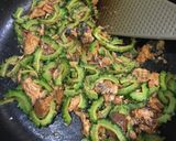 超簡単☆ゴーヤのさば缶(味噌煮)炒め☆作り方3写真