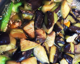 南瓜と夏野菜がたらふく食べられる煮物作り方19写真