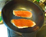シャケの赤ワイン焼きと夏野菜の炒めもの☆作り方2写真