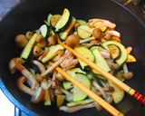 シャケの赤ワイン焼きと夏野菜の炒めもの☆作り方6写真