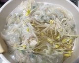 具沢山の餃子スープ作り方3写真
