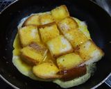 トマトとチーズの卵かけトースト作り方4写真