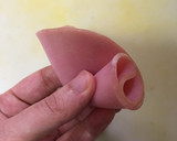 お弁当の隙間に♫簡単マヨinハム巻き♫作り方2写真