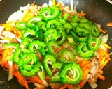 ゴーヤと豚肉のカレー炒め作り方3写真