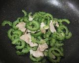 ゴーヤと豚肉のタマゴ炒め作り方4写真