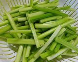 芋の茎の香草炒め｣作り方1写真