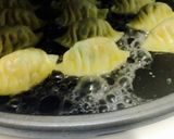 定番‼︎ジューシーな羽根つき餃子作り方10写真