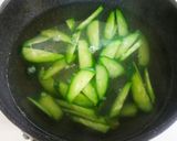 きゅうりとみょうがのお味噌汁作り方2写真