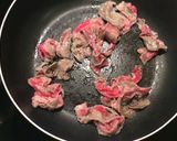 丸ごとピーマンと牛肉のごま味噌炒め作り方2写真