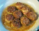 チーズin肉団子　ブルーベリーソース作り方9写真