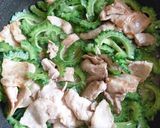夏バテ予防!大磯屋ゴーヤチャンプル焼そば作り方3写真