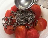 皮むきトマトの☆塩昆布レモン漬け作り方3写真