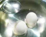 キッチンペーパーで茹で玉子。作り方7写真