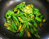 甘長唐・しし唐・ピーマン☆焼肉のタレ炒め作り方3写真