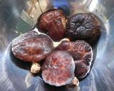 簡単★肉巻き椎茸のめんつゆカレーソテー作り方1写真