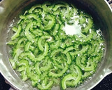 豚肉とゴーヤとナスのめんつゆ炒め作り方1写真