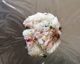 夏を感じる☆ミョウガと梅と大葉のおにぎり作り方4写真