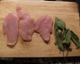鶏胸肉のバターセージソテー作り方3写真