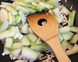 短時間で味染み込み〜冬瓜ひき肉炒め作り方2写真