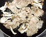 しめじと豚こまのとろみ生姜焼き作り方2写真