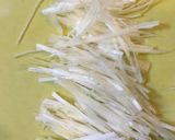 細切りポークと白髪ネギのパスタ作り方2写真