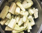 ☆旬の野菜 ナスとサバ缶詰の煮物☆作り方1写真
