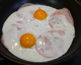 簡単!目玉焼き 黄身後乗せ作り方5写真